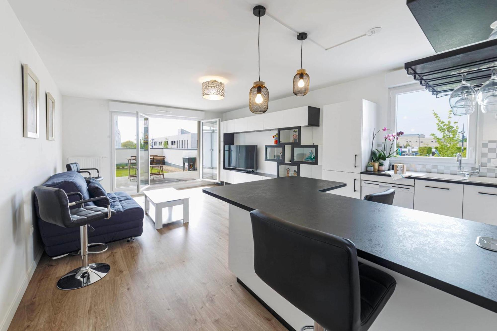 Ferienwohnung T2 Terrasse -Terra Botanica Et Aquavita Angers Exterior foto
