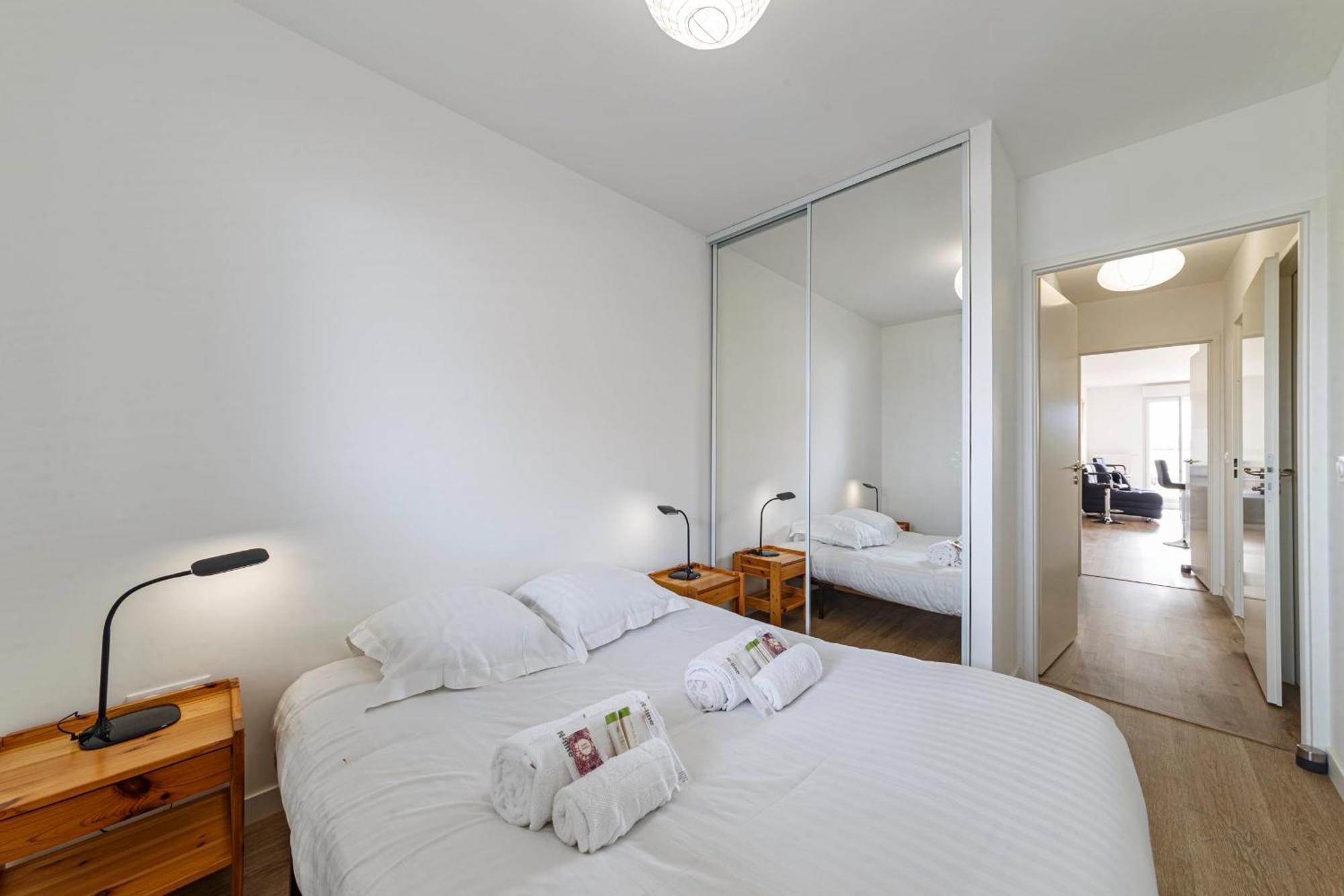 Ferienwohnung T2 Terrasse -Terra Botanica Et Aquavita Angers Exterior foto