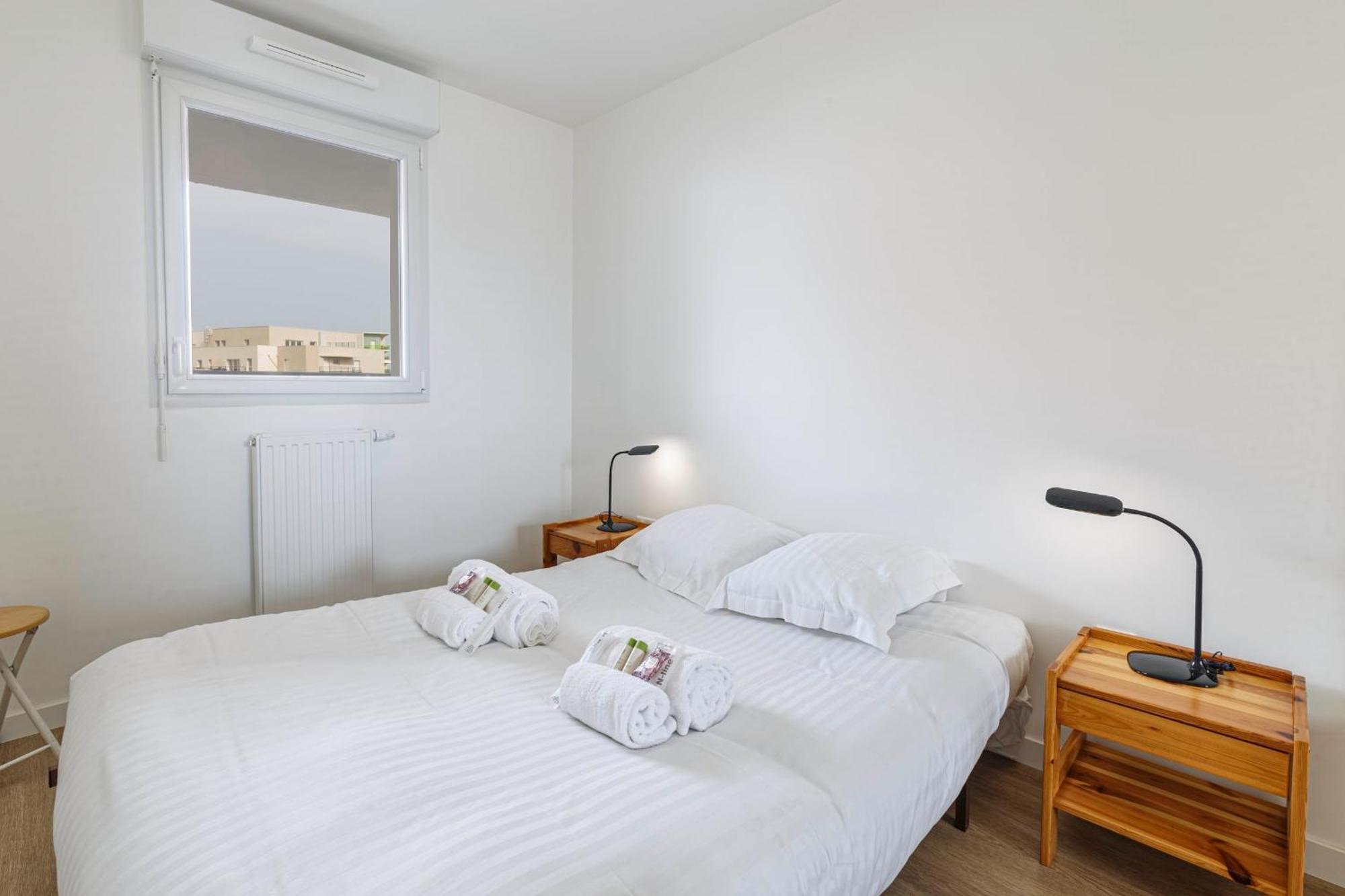 Ferienwohnung T2 Terrasse -Terra Botanica Et Aquavita Angers Exterior foto